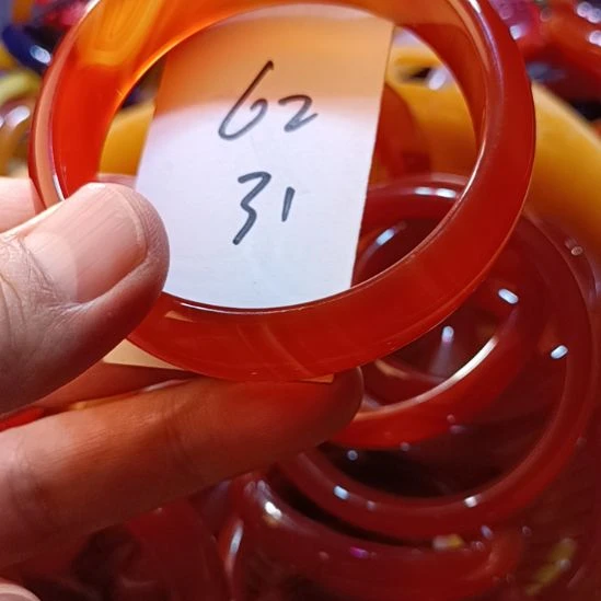 玛瑙/玉髓手镯未镶嵌