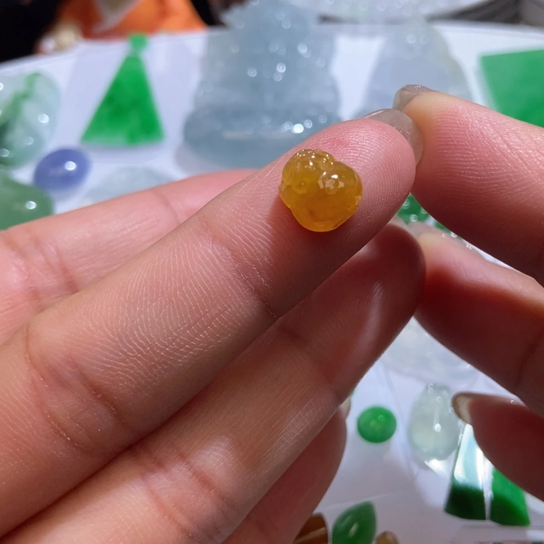 未镶嵌定制翡翠翡翠9/6.9/4.7