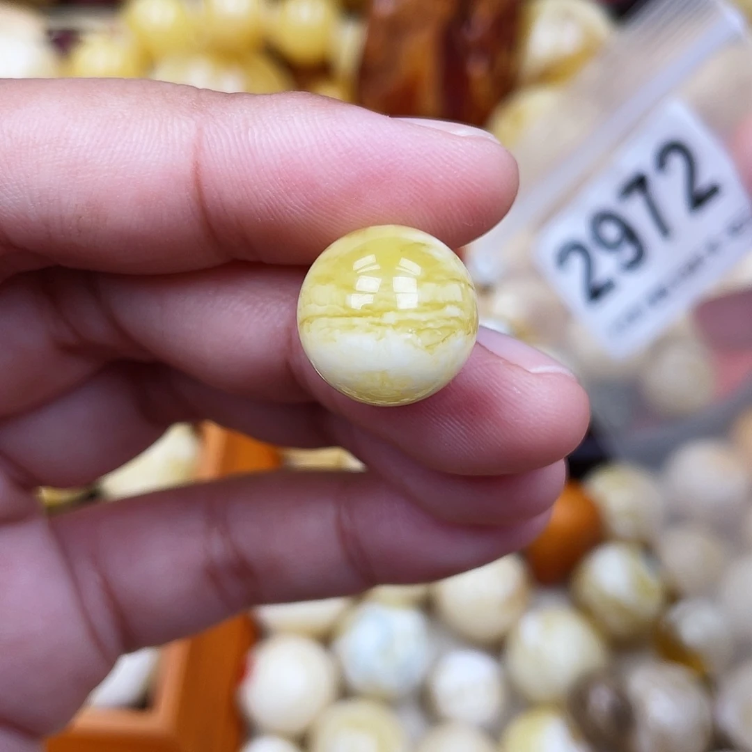 蜜蜡未镶嵌珠宝奇石水线14.8