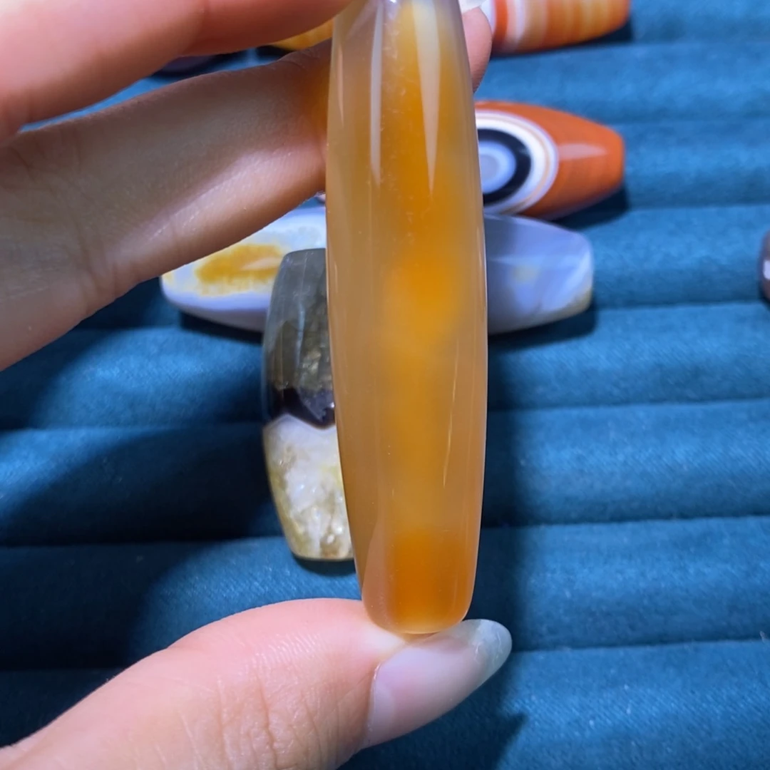 未镶嵌玛瑙/玉髓珠宝奇石