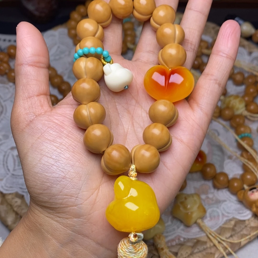 吊坠猴头核桃屁桃15加