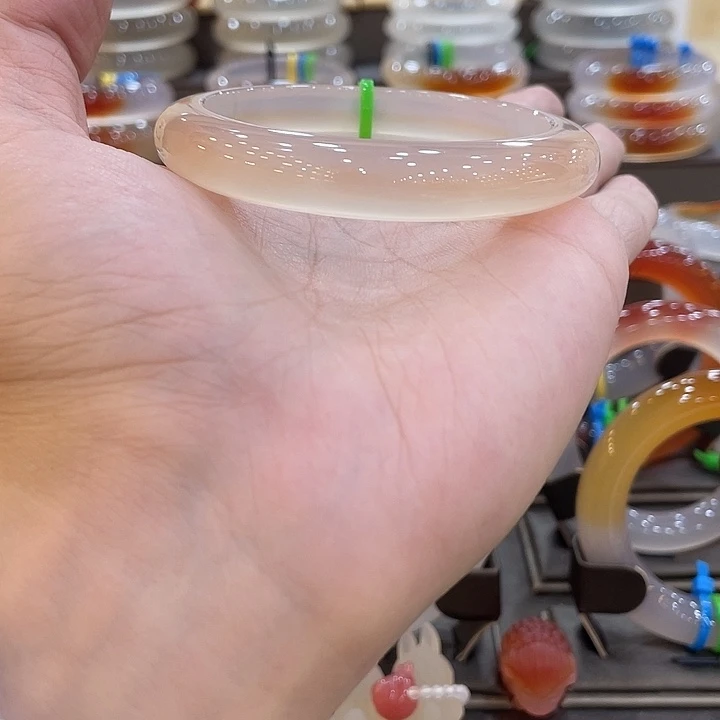 玛瑙/玉髓未镶嵌手镯54