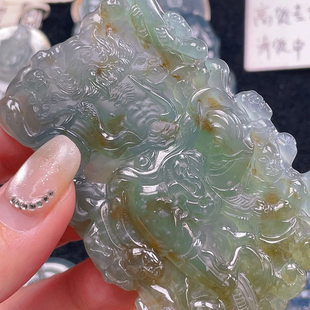 颈饰未镶嵌翡翠独*男9，