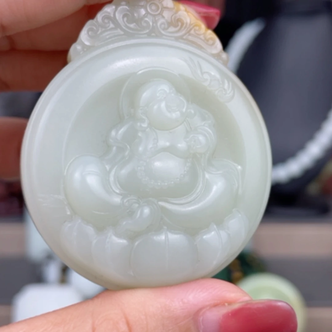 【闪购商品】颈饰未镶嵌和田玉
