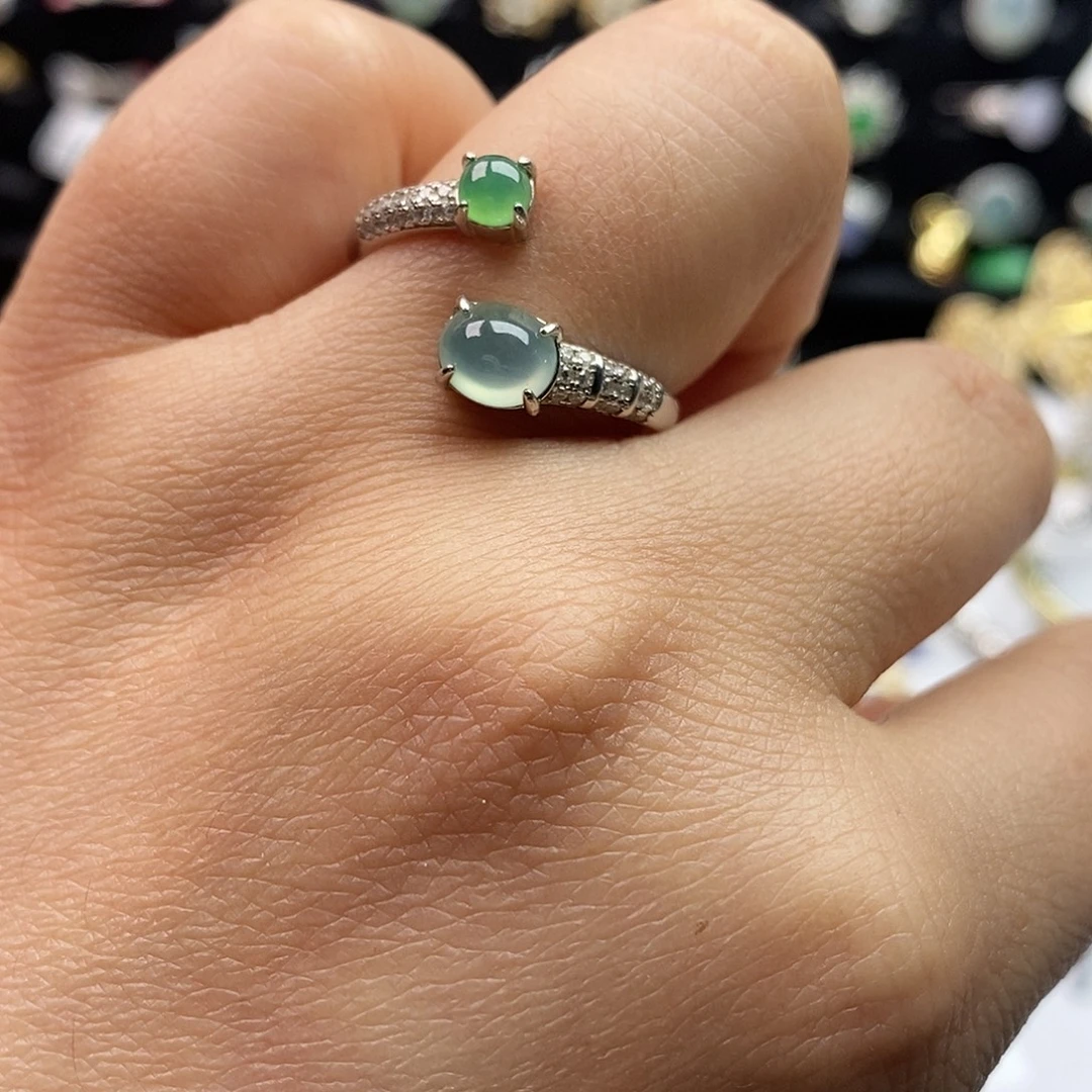 翡翠未镶嵌戒指翡翠