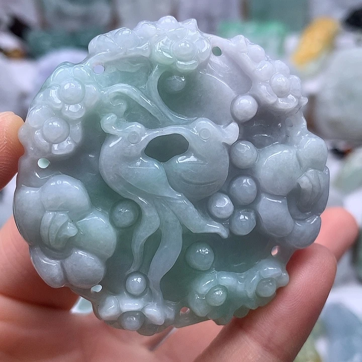翡翠未镶嵌颈饰花开富贵两面工艺福利