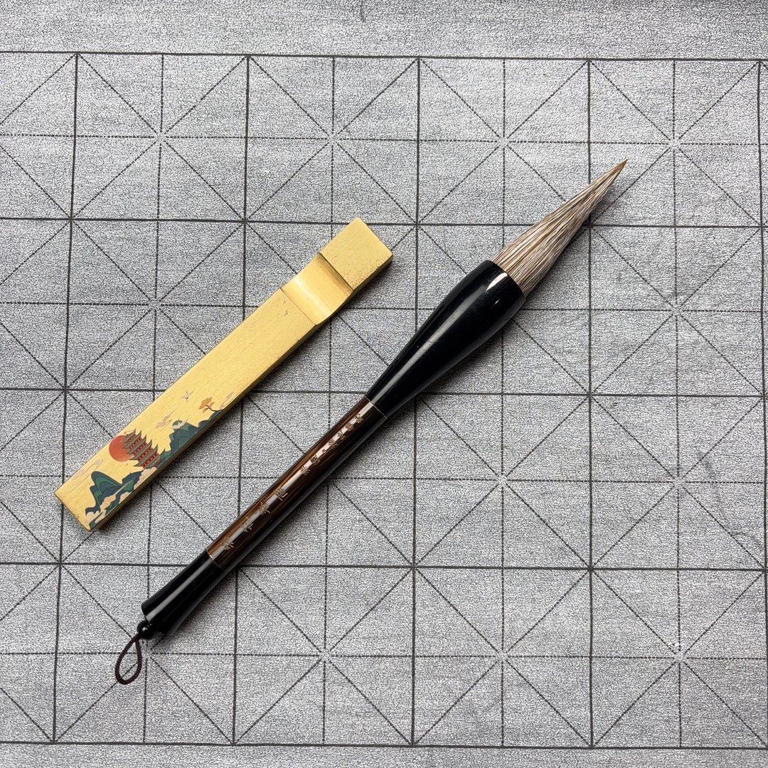 【梨花春雨】出锋7.0cm斗笔毛笔