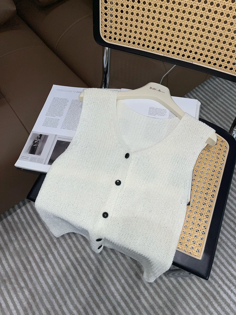 BIG WHITE REMADE“月链心系”经典无袖遮肉时尚潮流无袖背心D5L206