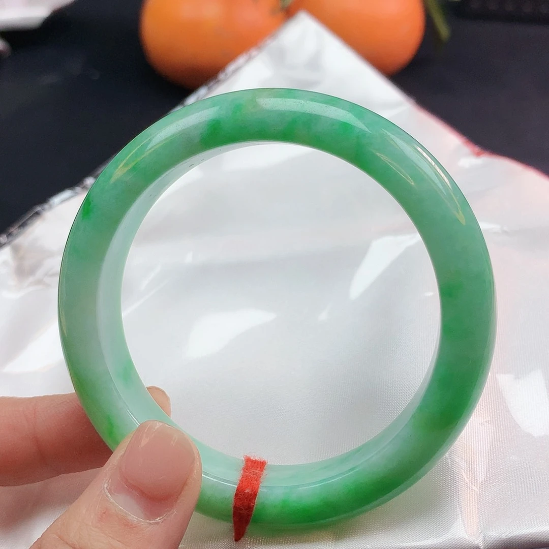 翡翠手镯未镶嵌56圈2371