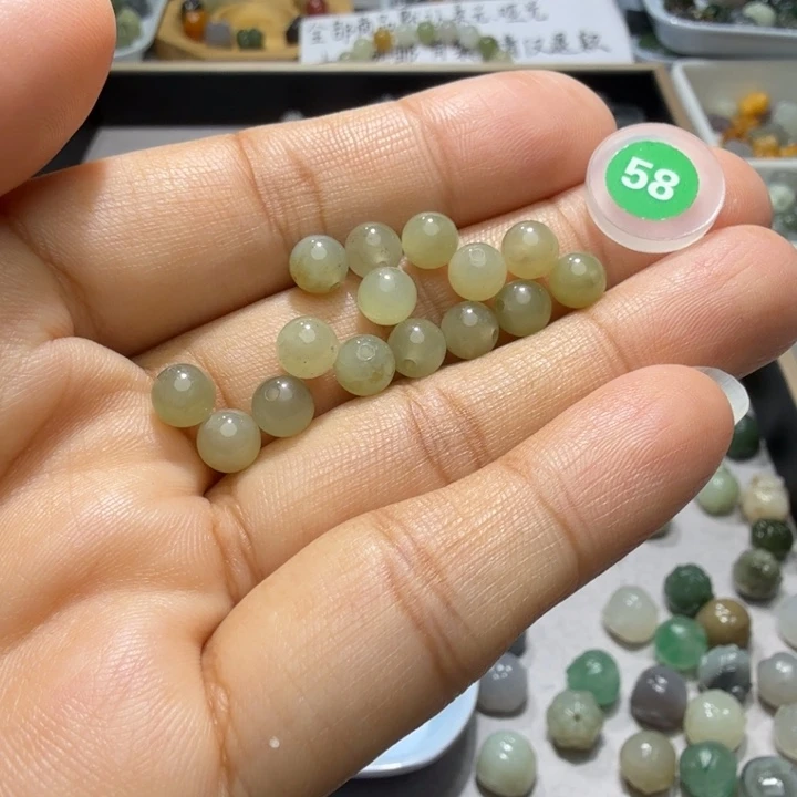 未镶嵌和田玉珠宝半成品卡六