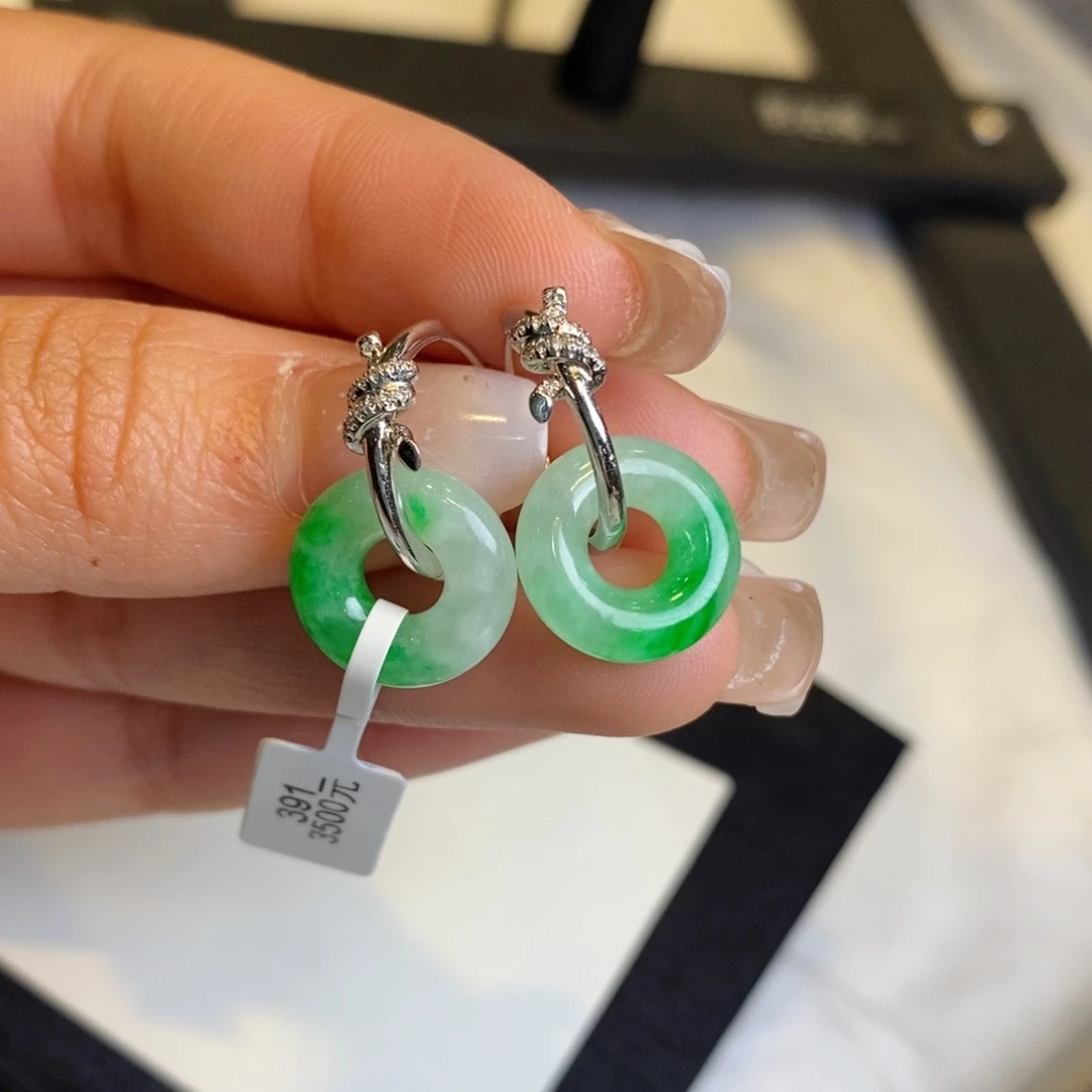 翡翠耳饰18K金镶嵌设计款耳包2980➕甜甜圈3500