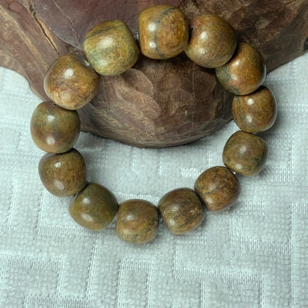 微瑕析木河磨玉全皮料老型珠手串