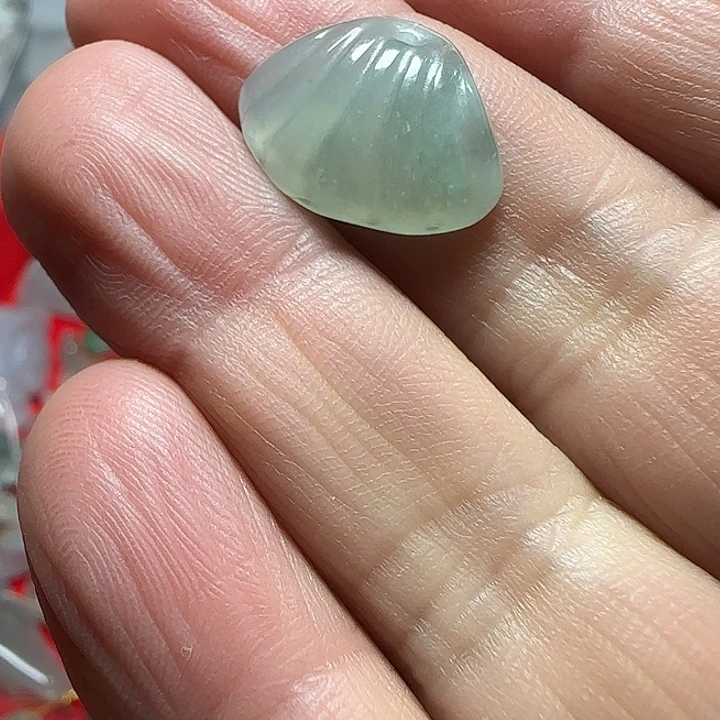 翡翠未镶嵌颈饰天然缅甸翡翠壳小件