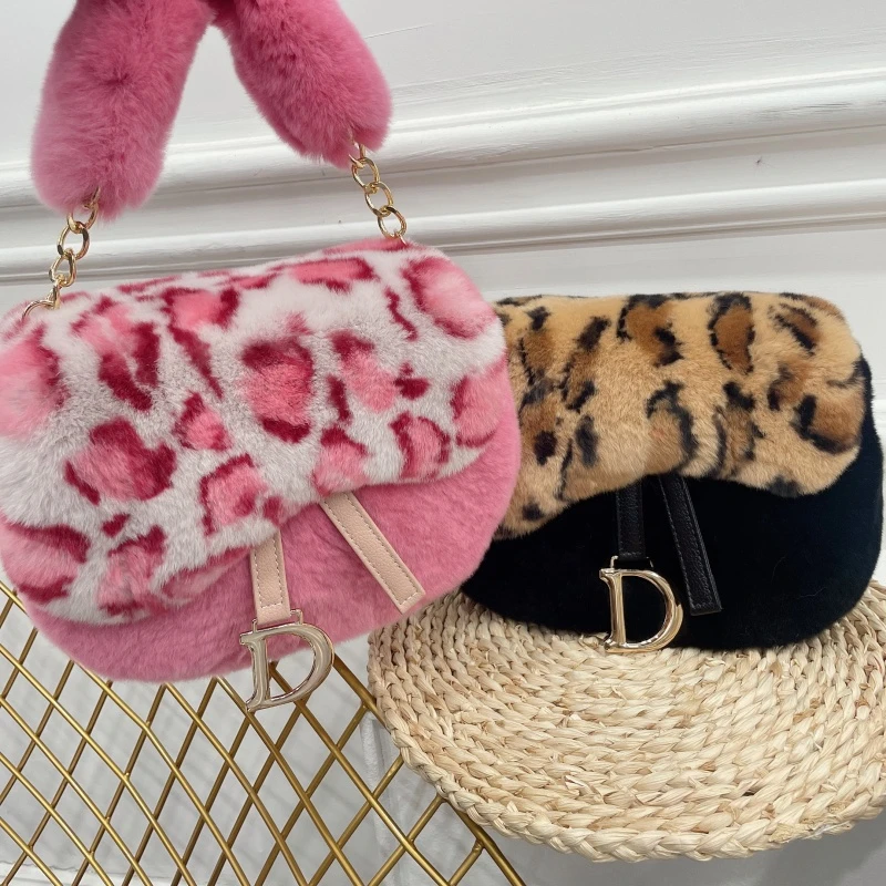 【以直播间过款为准】整皮水貂毛包包