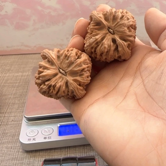 桃核吊坠嗯*丶核桃核桃