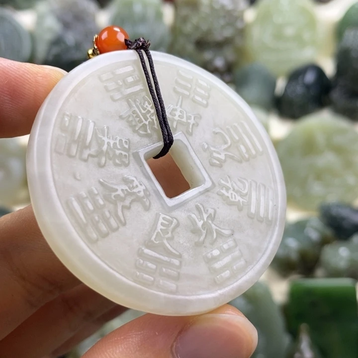 颈饰未镶嵌和田玉