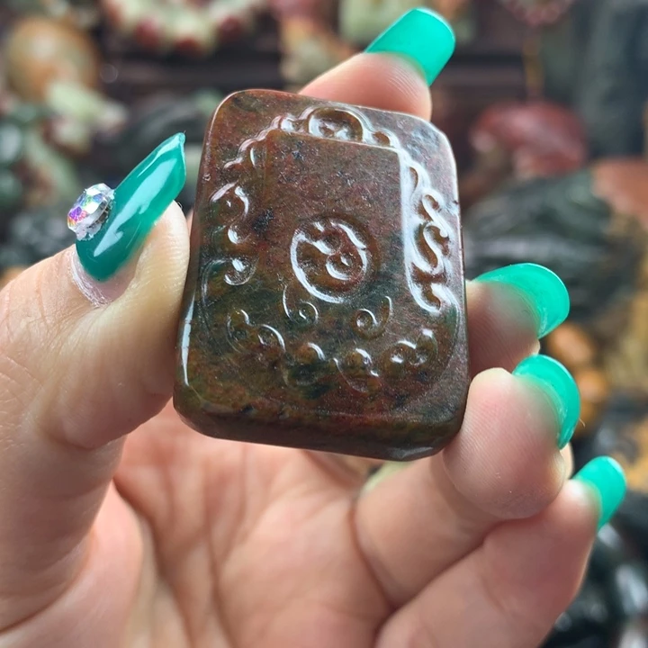 岫岩河磨玉（透闪石质玉）把件未镶嵌