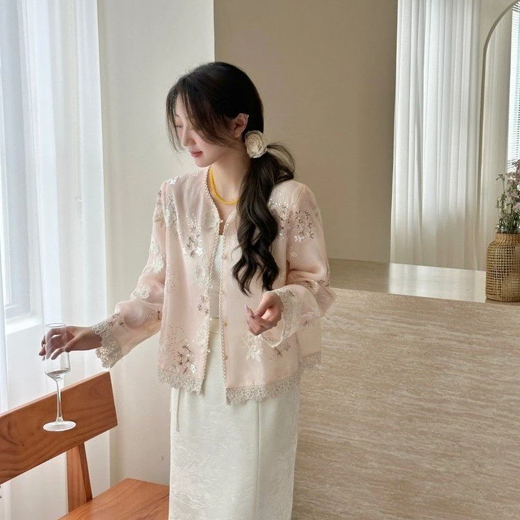 国风新中式时尚蕾丝薄款短外套长袖洋气宽松防晒法式复古女装993