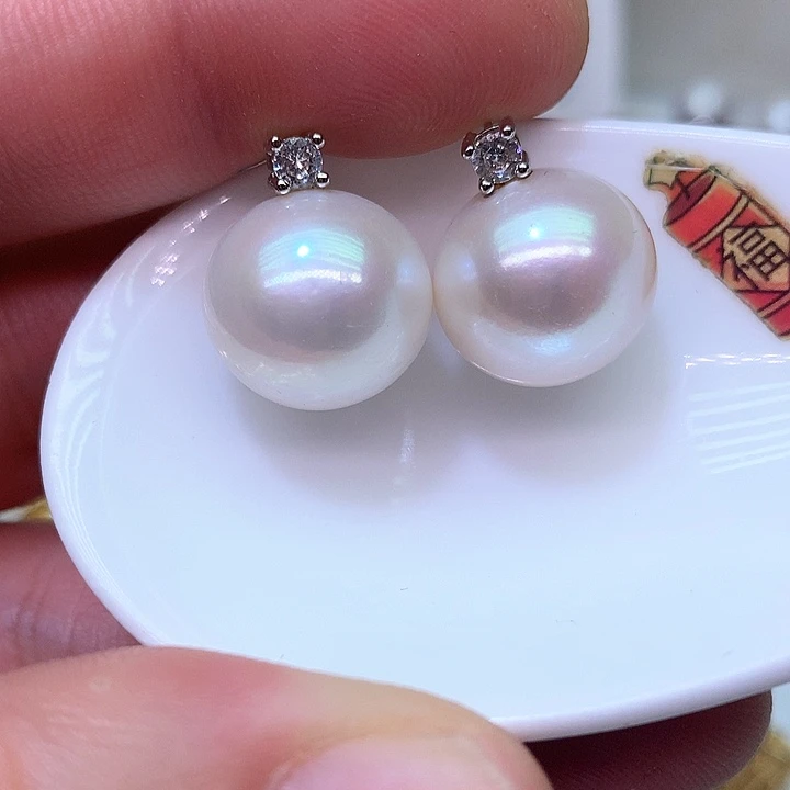银S925镶嵌耳饰淡水珍珠