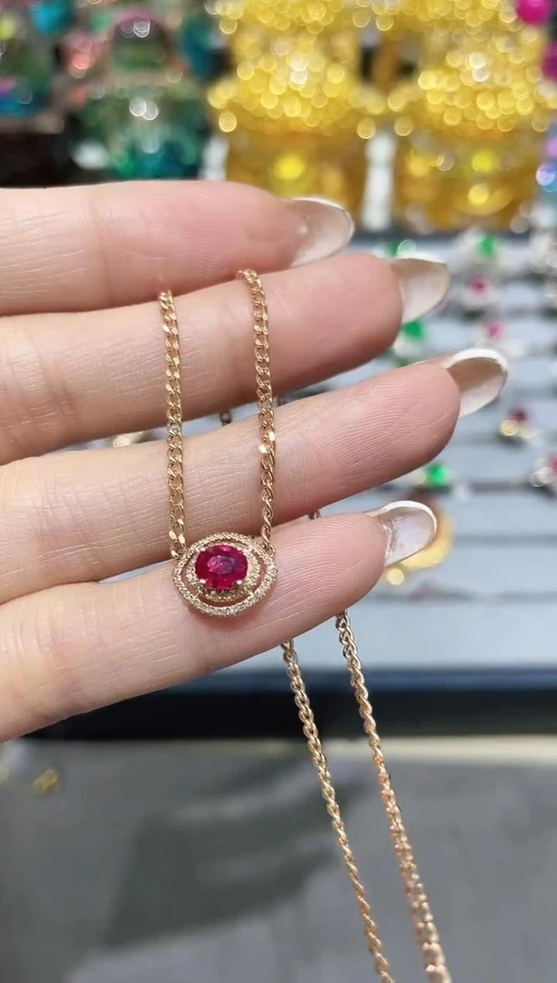 18K金镶嵌天然无烧红宝石项链古巴链