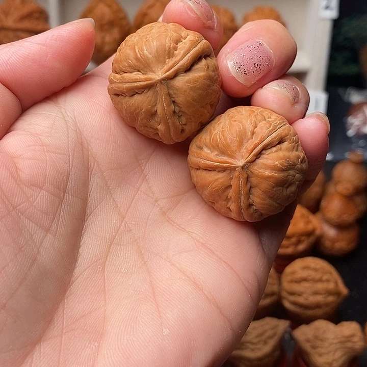 o***美吊坠文玩核桃三棱