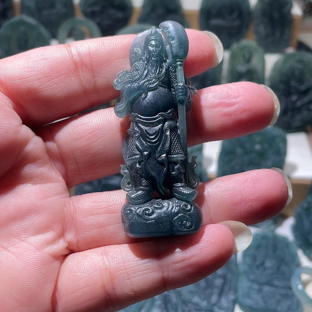 定制翡翠未镶嵌关公