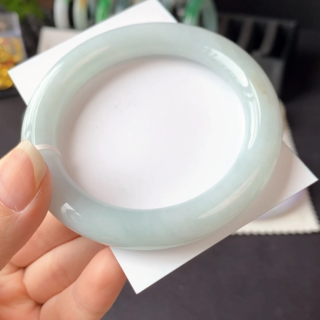 翡翠未镶嵌手镯晴蓝56.4