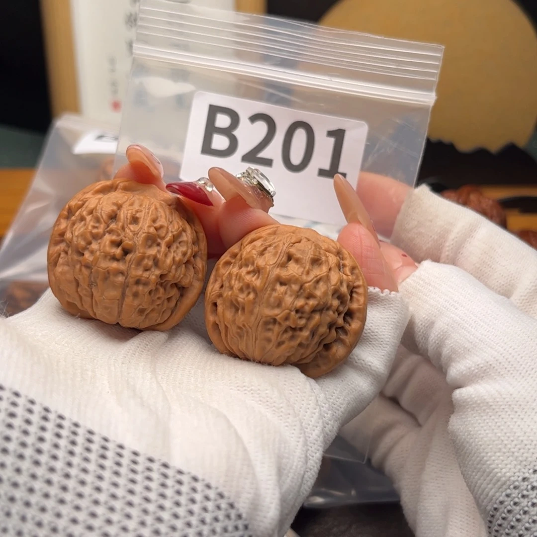 文玩核桃把件36莲花b201有虫爬