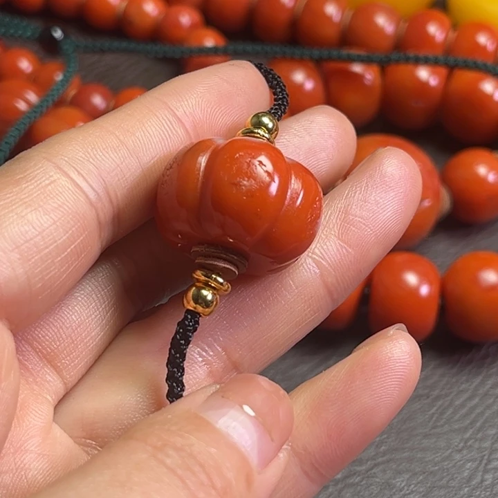 颈饰琉璃妙*斋琉璃……