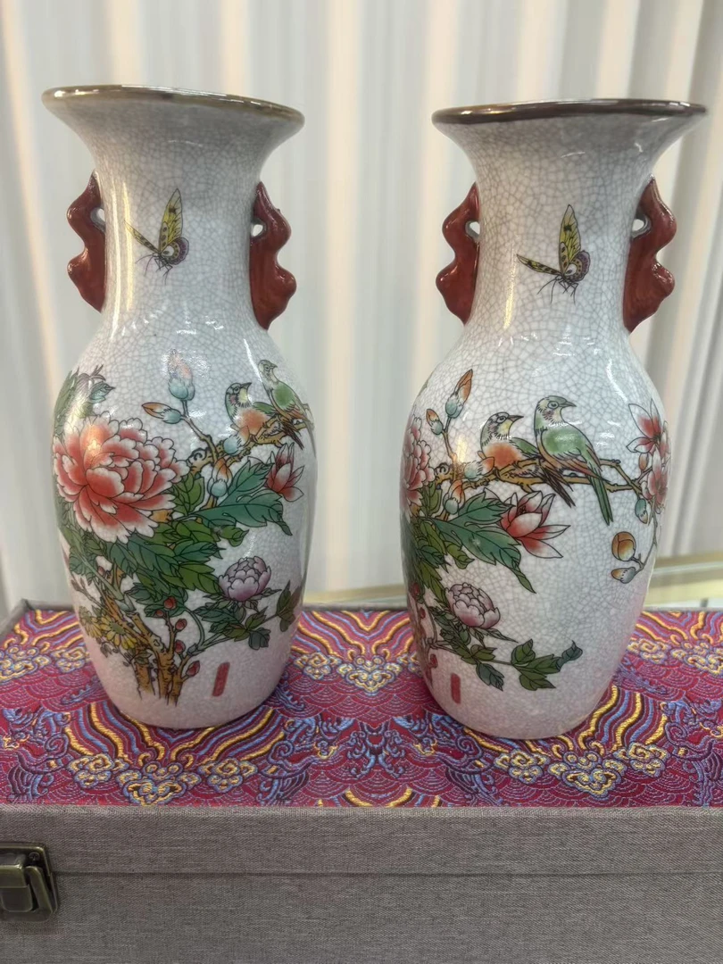 花开富贵雀鸣双耳瓶