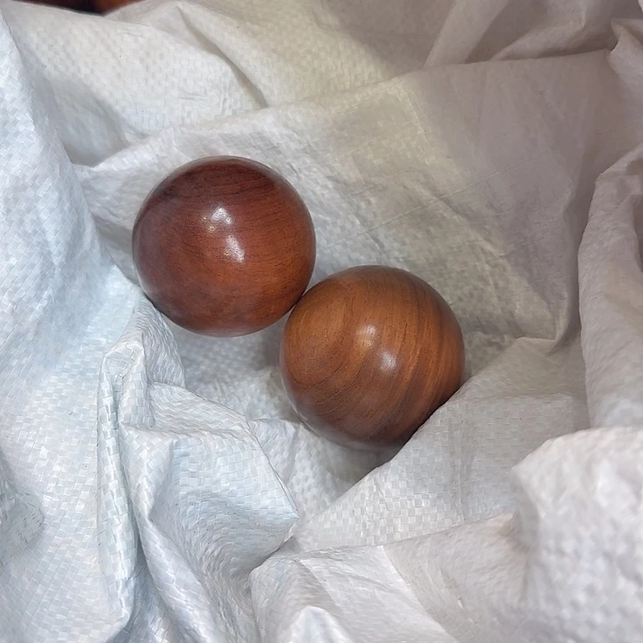 大果紫檀（缅甸花梨）手球5.0