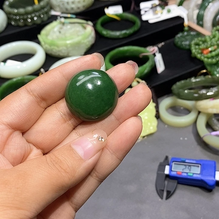 和田玉手镯5960圈口12未镶嵌