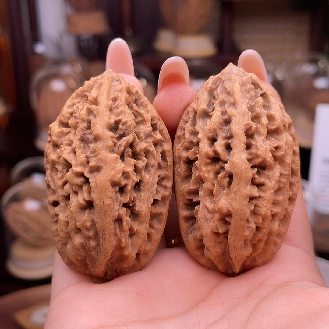 吊坠文玩核桃芭蕉扇40g