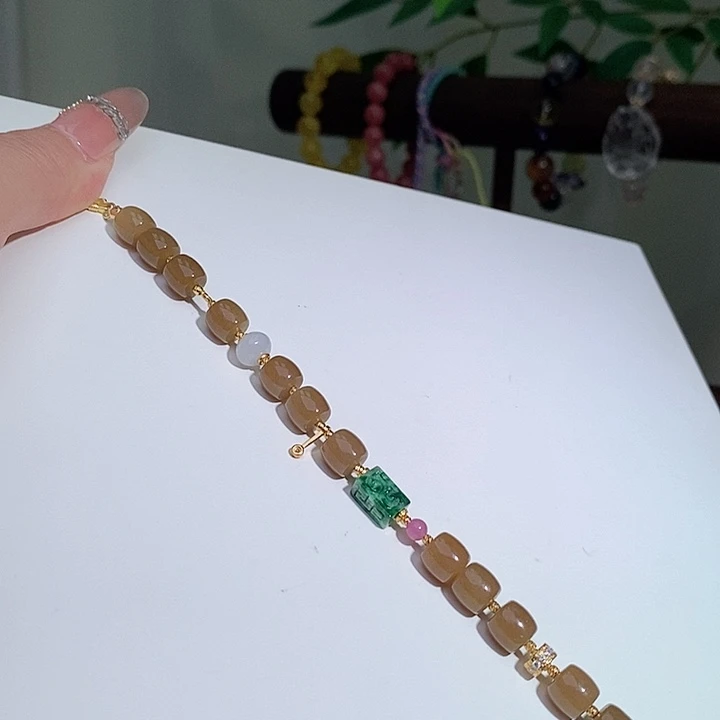 未镶嵌手链和田玉（糖玉）8➕手链