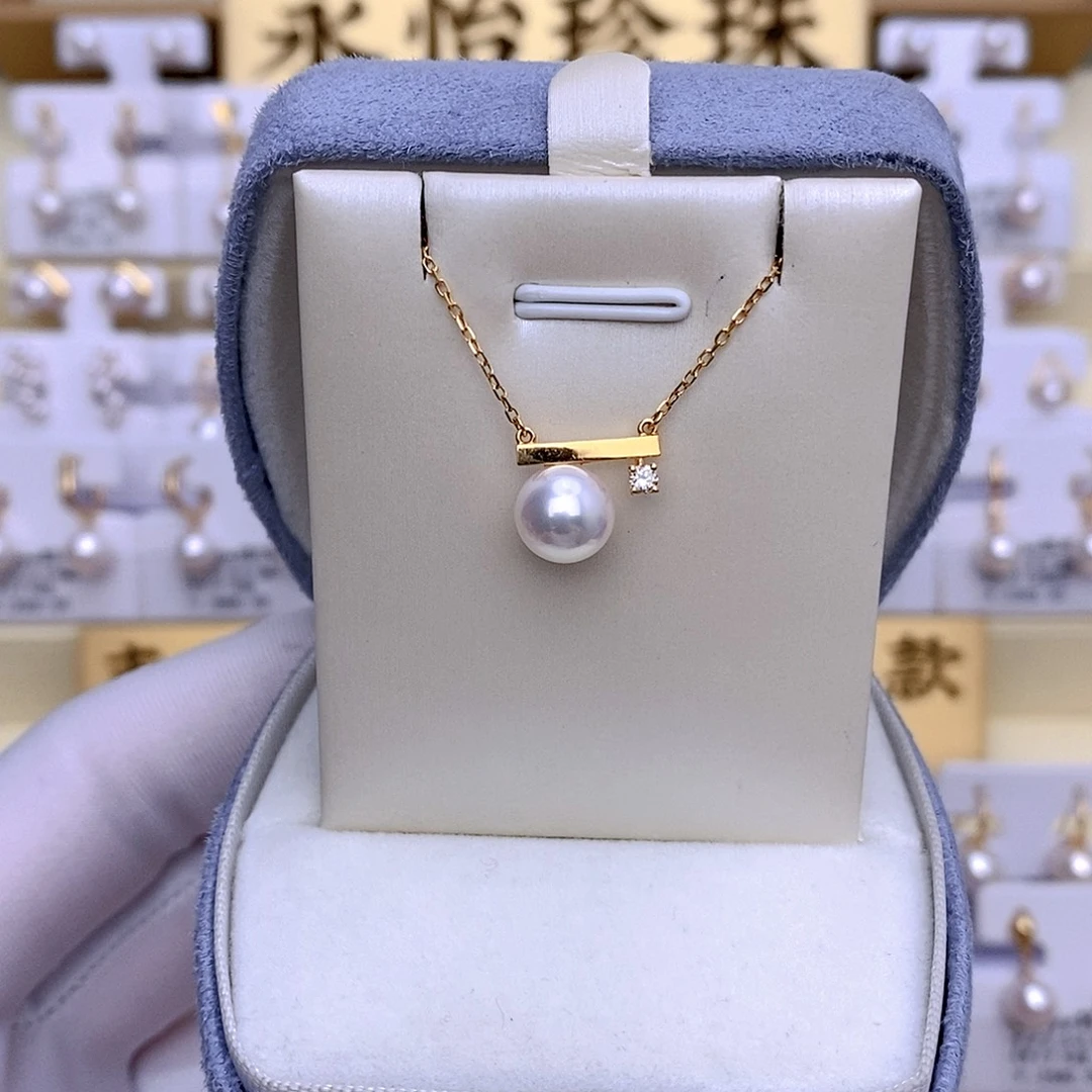 18K金镶嵌海水珍珠套链