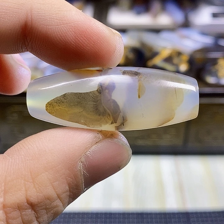 未镶嵌颈饰玛瑙/玉髓