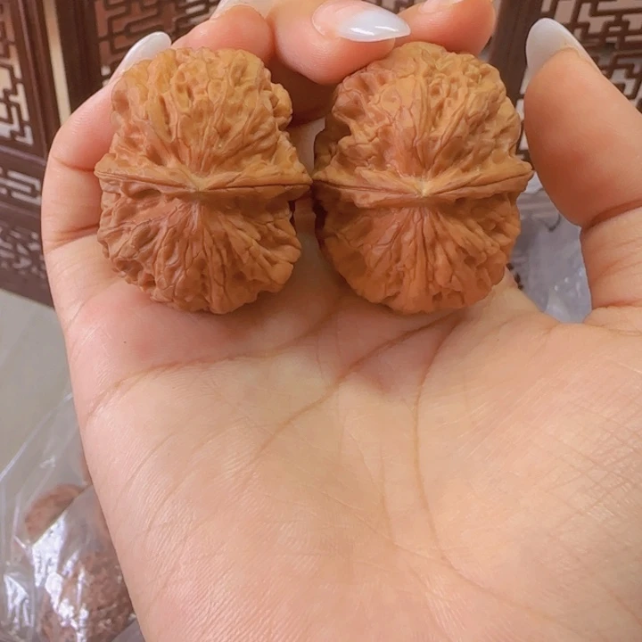 文玩核桃吊坠龟背满天星