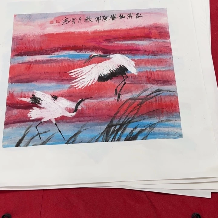 国画花鸟等图案为一体而得