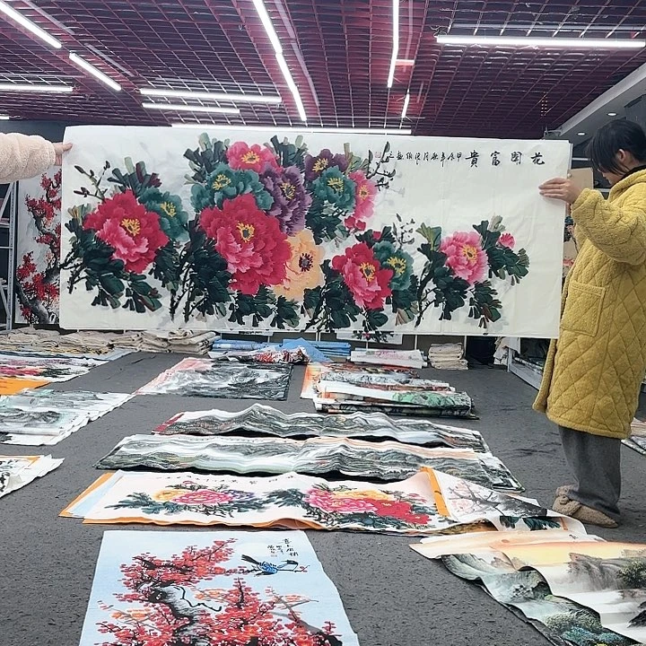 国画无毛或被短柔毛和短