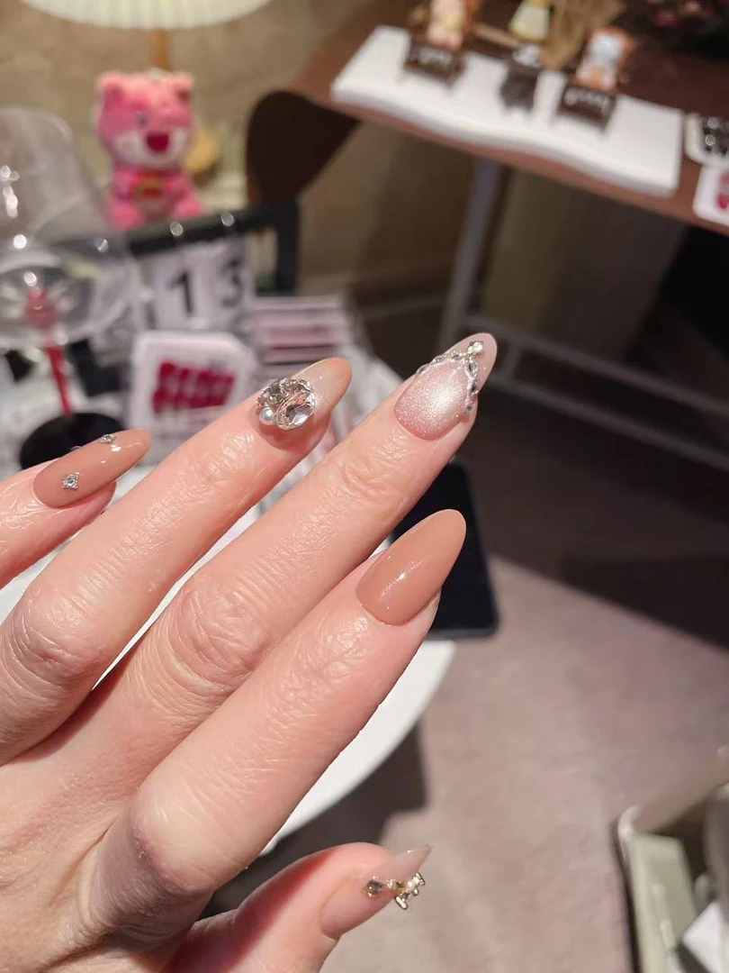 【肉蟹煲】2025穿戴甲过年款纯欲新款