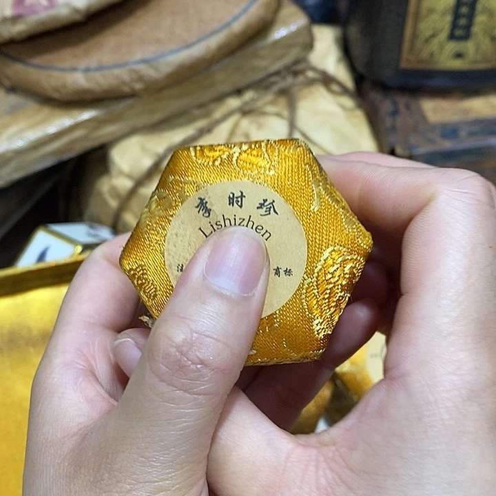 紫砂1。。。。。。。。。。。。。。。。。