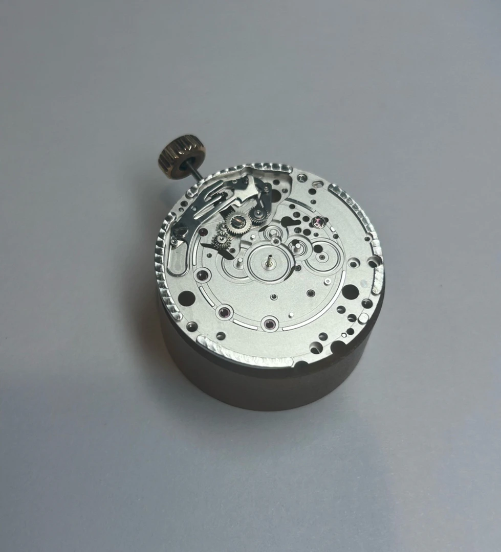 使用过的机械腕表机芯配件以直播间实物为准