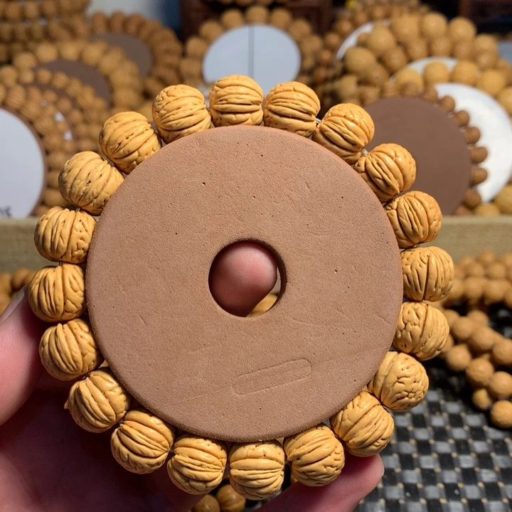 W***L桃核手串3#东北一号金豆