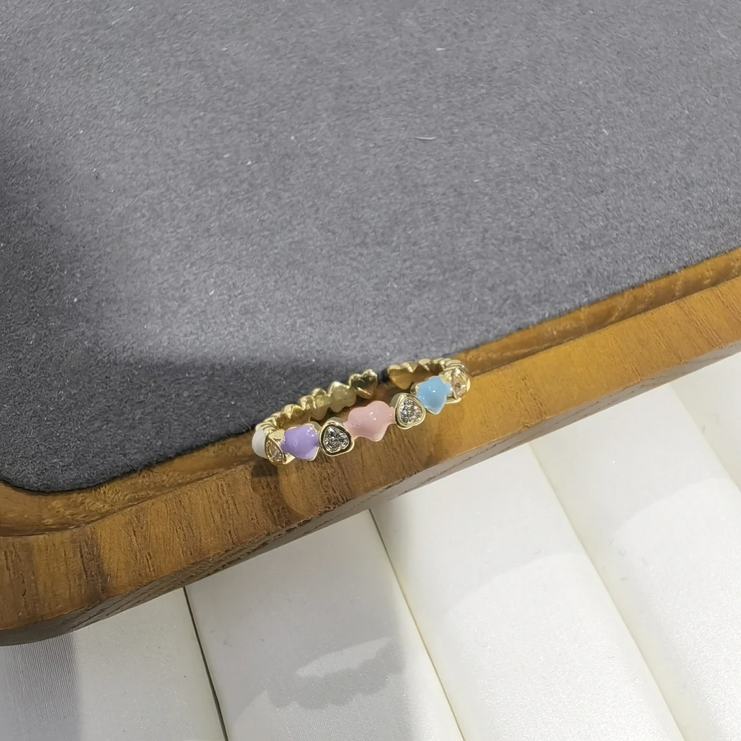 F033彩色爱心闪闪高级款戒指