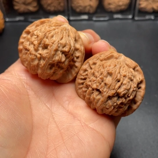 【闪购商品】把件文玩核桃球白……