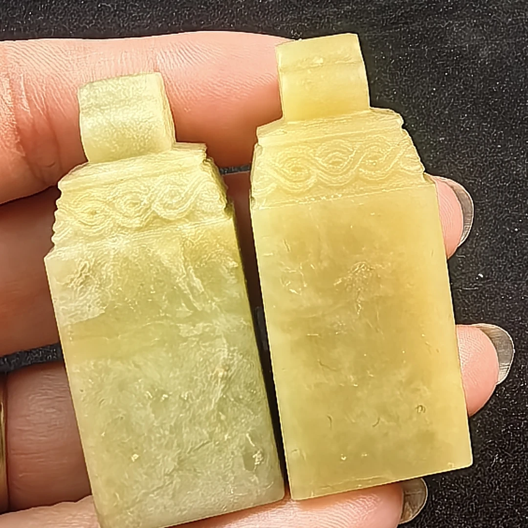 青田石石如意钮质地干净通透无裂雕工精致