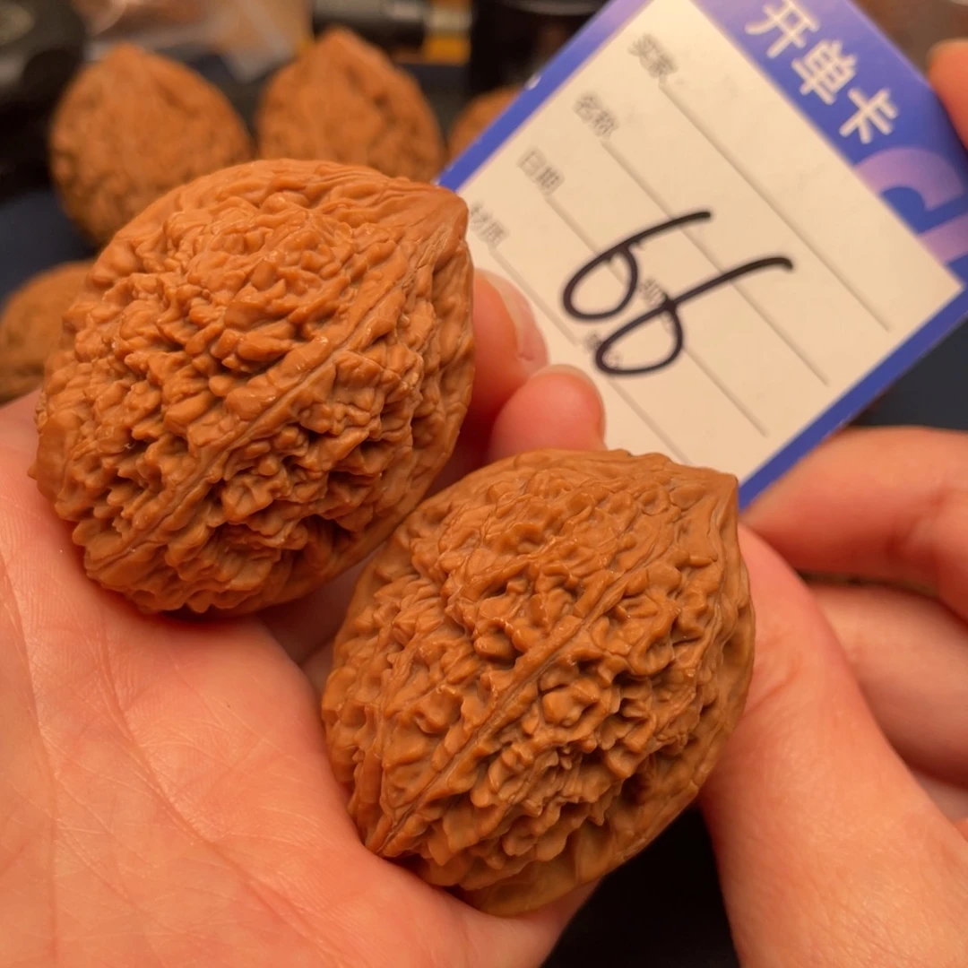 文玩核桃吊坠大蒜头38尺