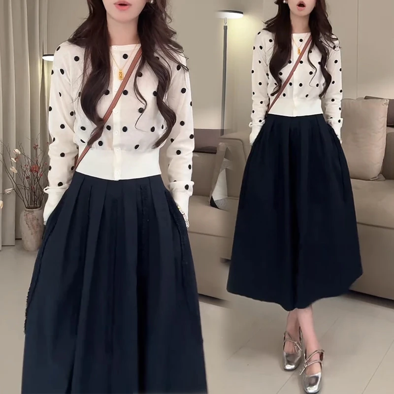 2025早秋新款气质轻奢波点长袖针织开衫上衣+收腰半身裙时尚套装