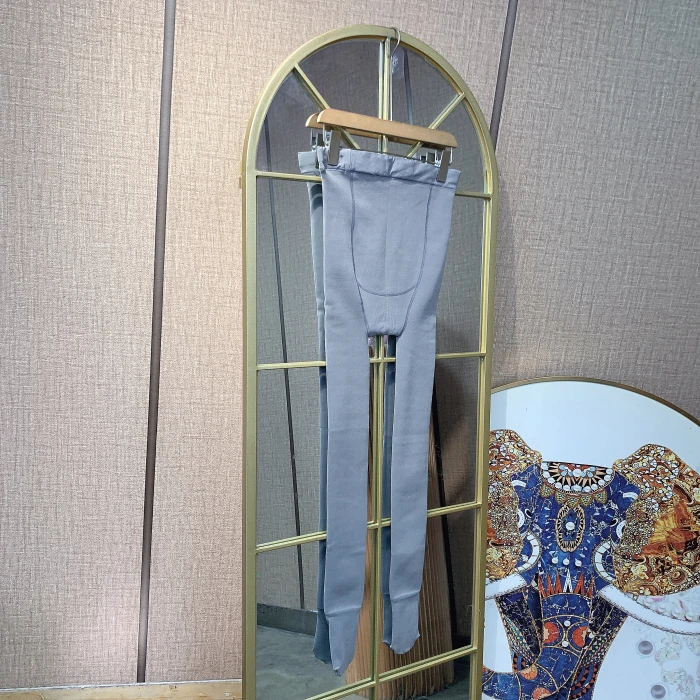 TN135孕妇灰色加绒连脚袜裤90-140