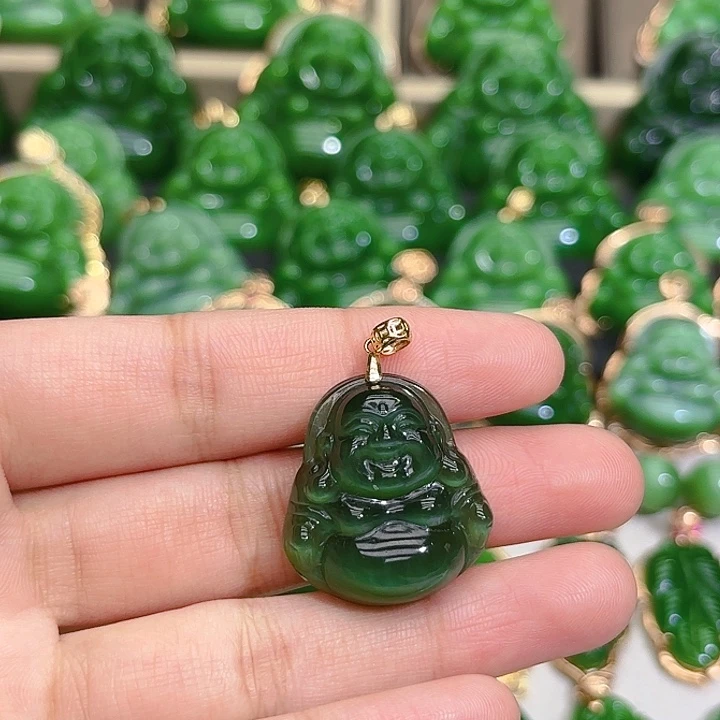 和田玉（碧玉）颈饰18K金镶嵌瓷蓝猫眼佛公